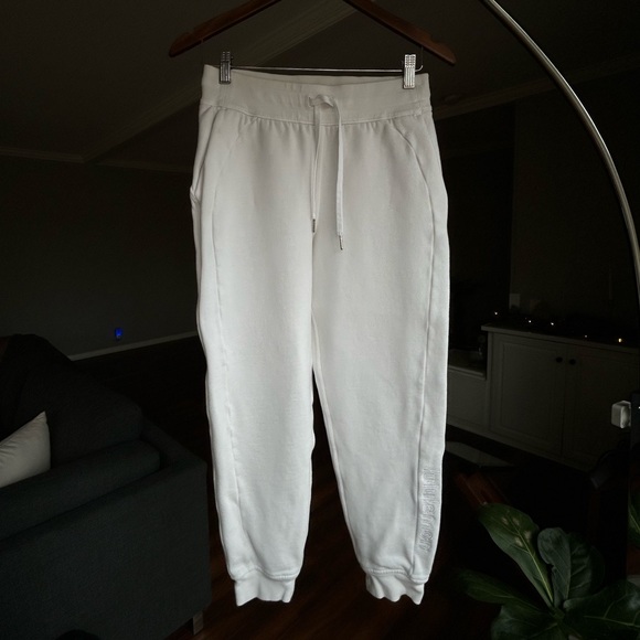 Lululemon Scuba High-Rise Jogger *Full Length size 6 - Picture 3 of 5